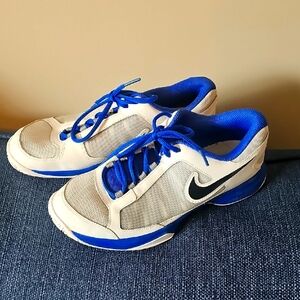 Nike Women's Nike Zoom Courtlite 3 Platinum White and Blue Sneakers